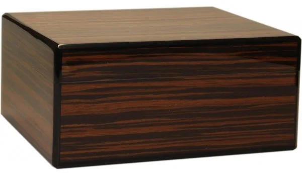 Sjajni humidor Guy Janot od makassara 50