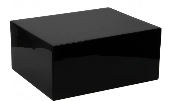 Humidor Guy Janot s crnim lakom visokog sjaja 50