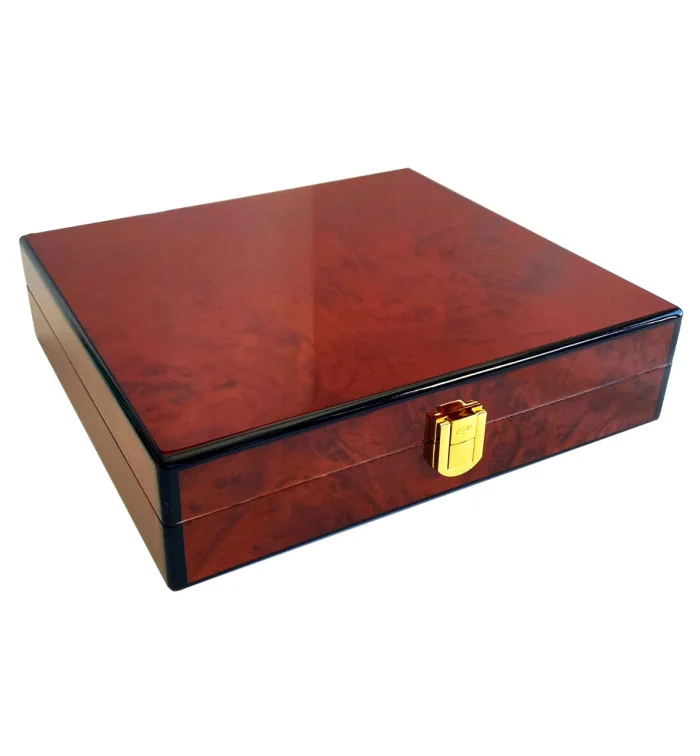 Putni humidor Daniel Marshall