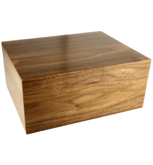 Pegasus humidor od orahovine za 50 cigara