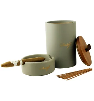 Davidoff set porculanskih posuda