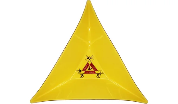 Montecristo pepeljara Tricornio